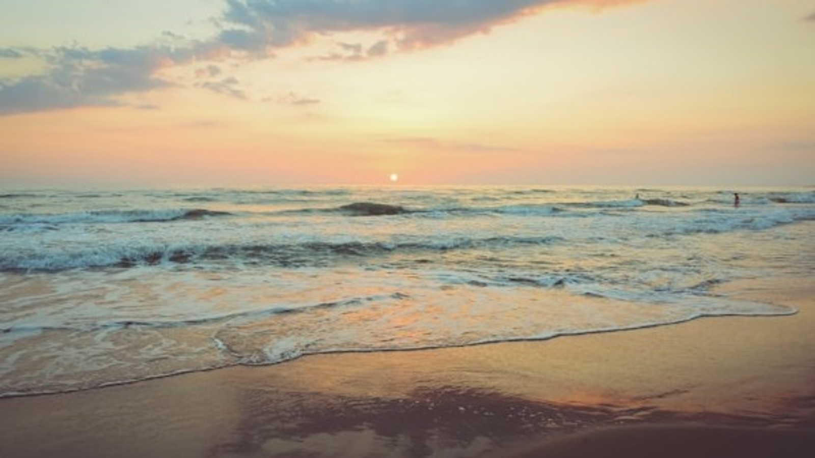 Strand in Griechenland, geplanter Urlaub von einem mobilen Reisebüro